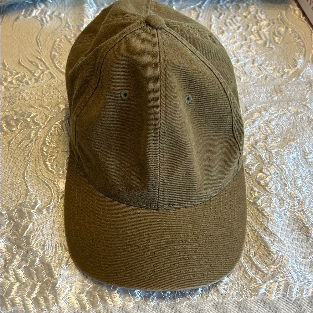 Port Authority FlexFit Olive Green Cap Size L/XL; Excellent Condition!